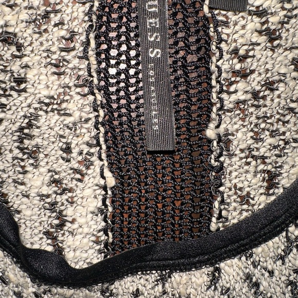 GUESS Sweater - Picture 3 of 6